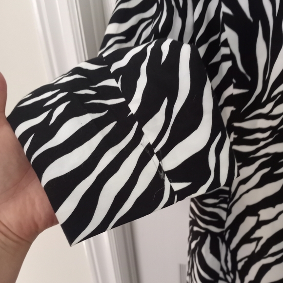 LOUBEN II Evening Blazer - Picture 2 of 4